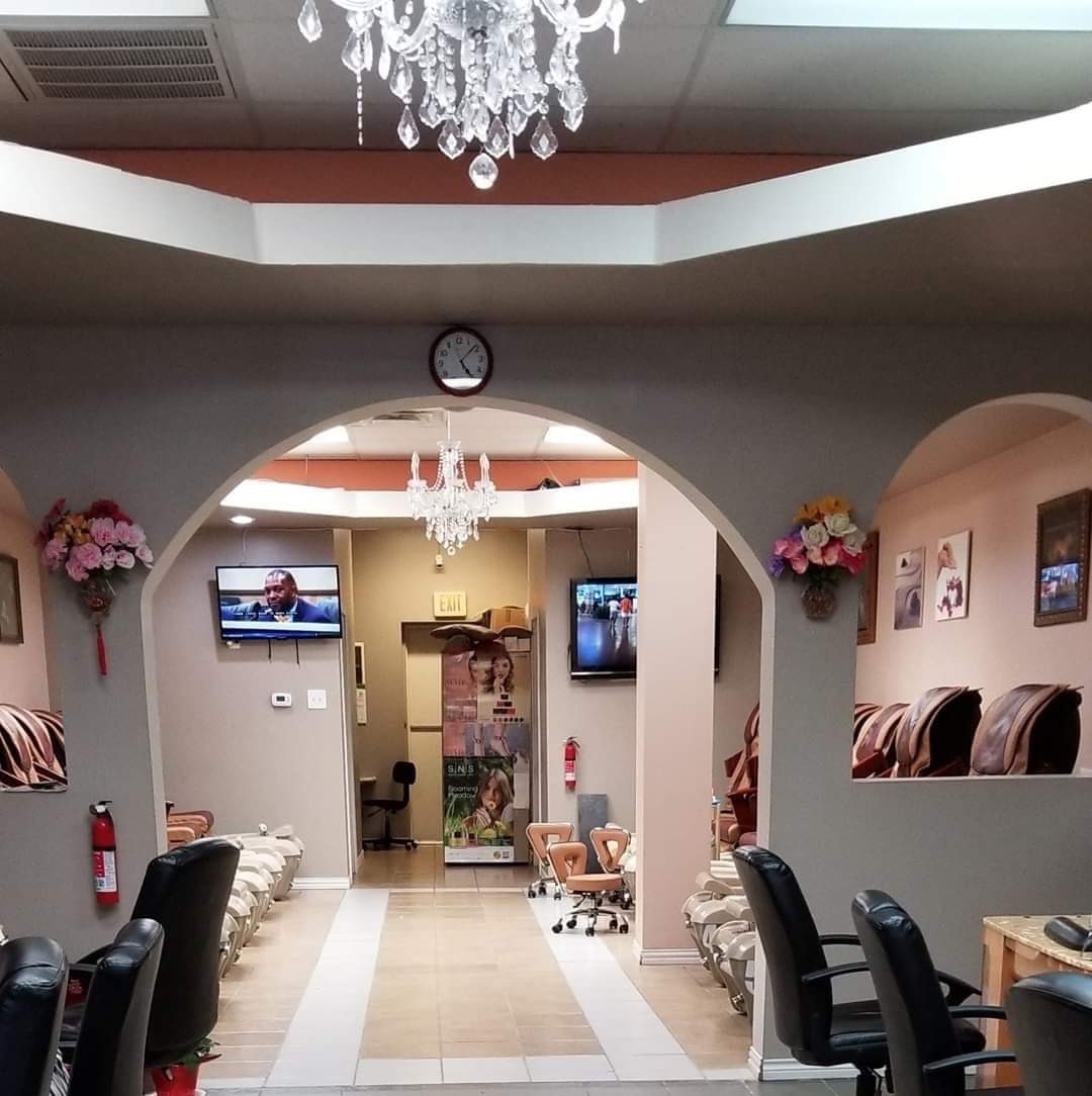 NAILS & SPA nail work in Dallas, Texas